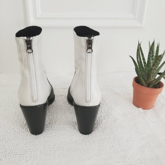 L'INTERVALLE Limited Edition Colour Block Leather Western Cowboy Ankle Boots - Picture 10 of 16